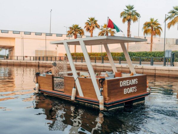 4-Dream Boat Floating Café-godubaideals