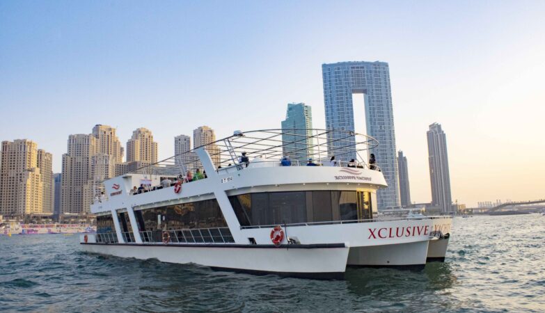4-Xclusive Sunset Cruise Dubai-godubaideals