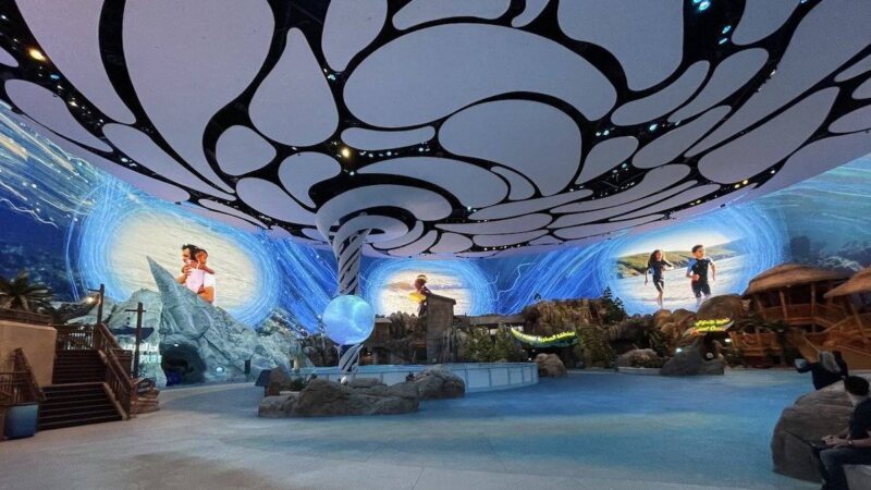 5 Dive Into a World of Wonder at SeaWorld Abu Dhabi-godubaideals